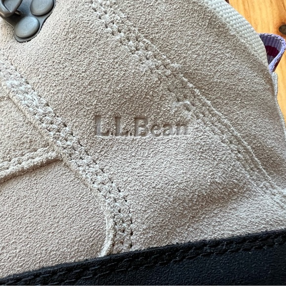 NEVER WORN. L.L. Bean women’s suede Primaloft hiking boots. Ivory Stone.SZ 8.5 - Picture 7 of 8